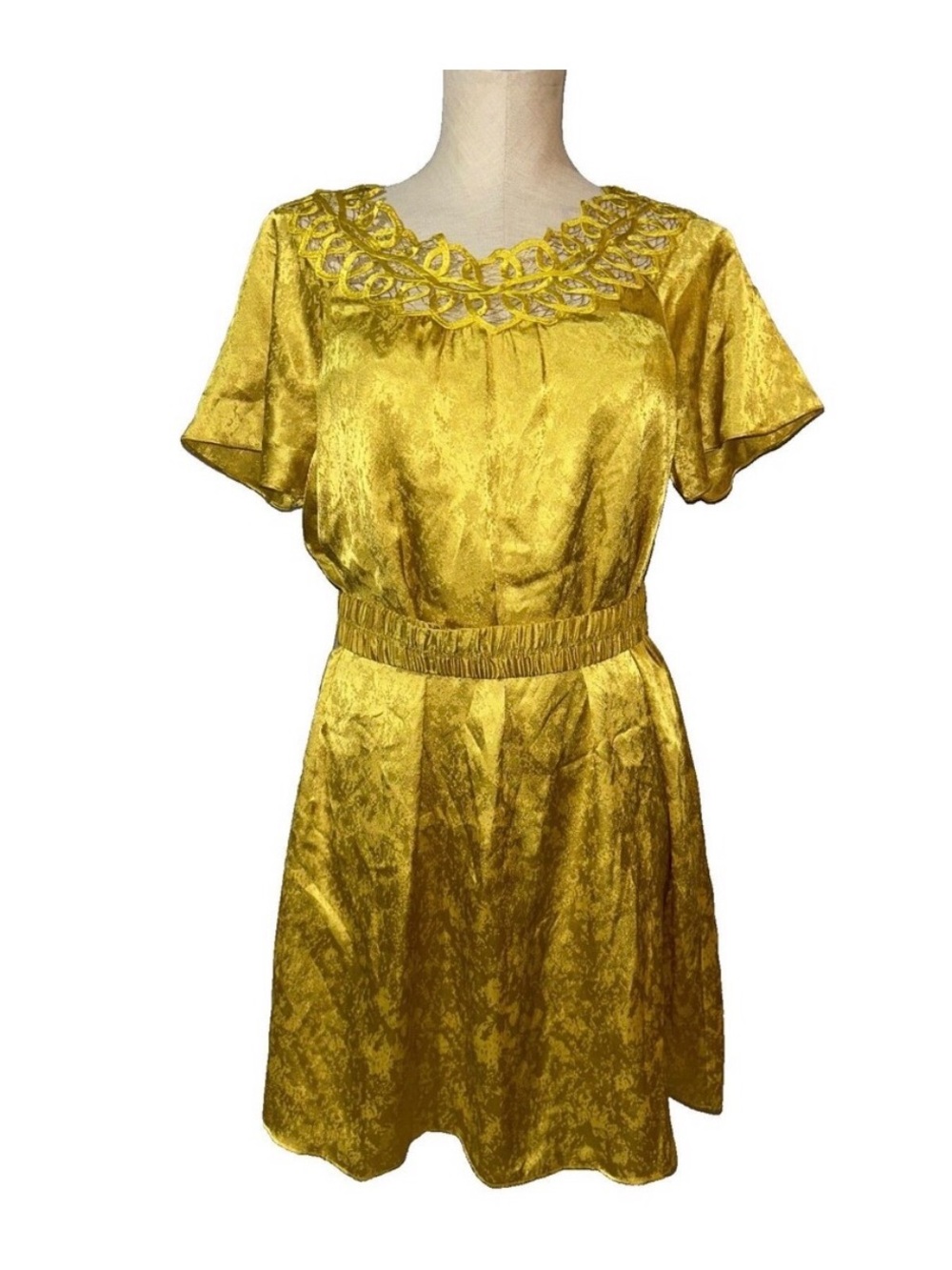 Gianni Bini Golden Yellow Satin Mini Dress with Lace Trim, size XS